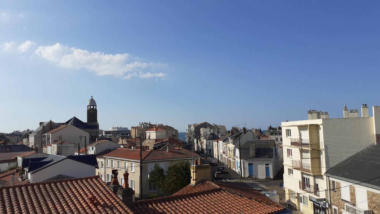 Quartier Arago - Appartement Spacieux Et Lumineux Les Sables-d'Olonne Exterior photo